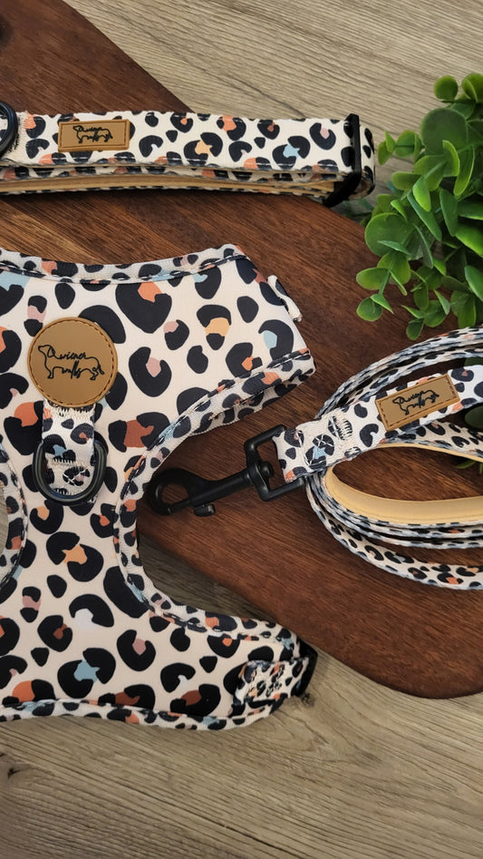 NEU Wiener Walks "Wild Paws"