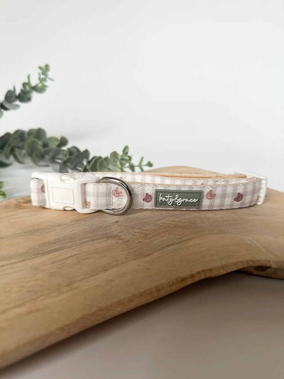 Katy&Grace - Halsband Bear Trail