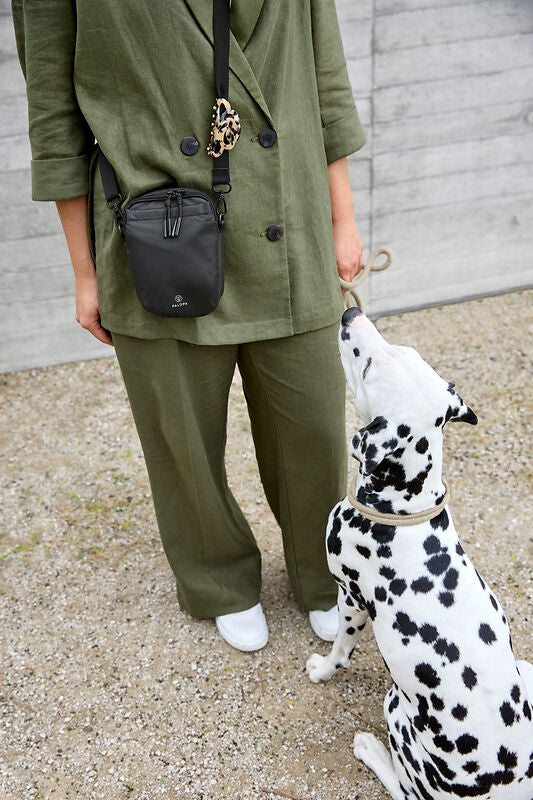 PALOPA - Leckerlibeutel Greta, black