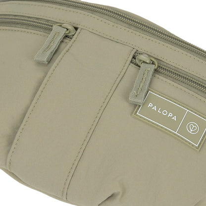 PALOPA - Leckerlibeutel Emma, Crinkled, pale oliv