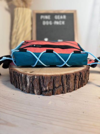 PINE GEAR - Dogpack coral/blue