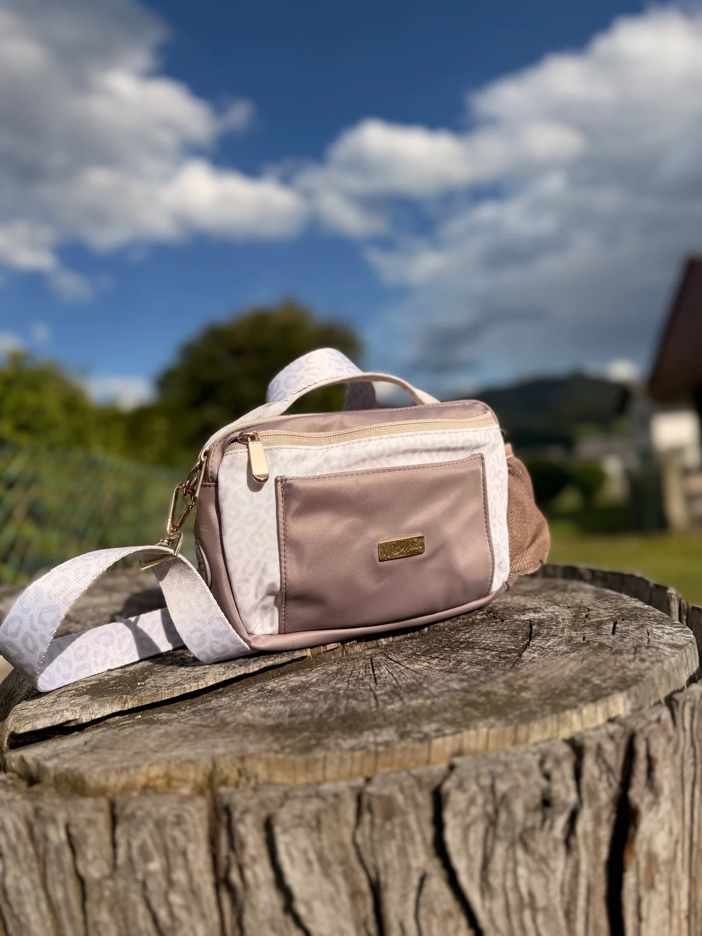 WUFFELLIEBE -ALL IN Walking Bag, LEO greige