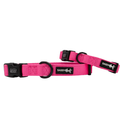 SASSY WOOF Halsband - Neonpink