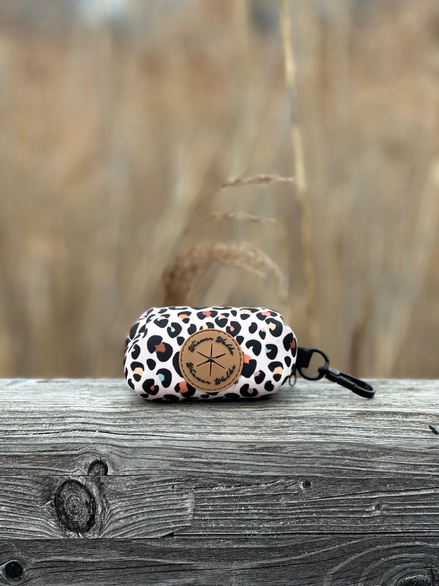 WIENER WALKS - Kotbeutelhalter Wild Paws